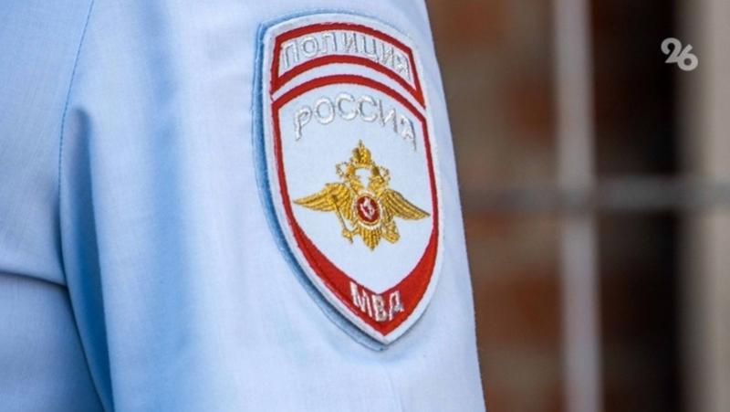 Полицейские Ставрополья помогли водителю из Беларуси, застрявшему в кювете