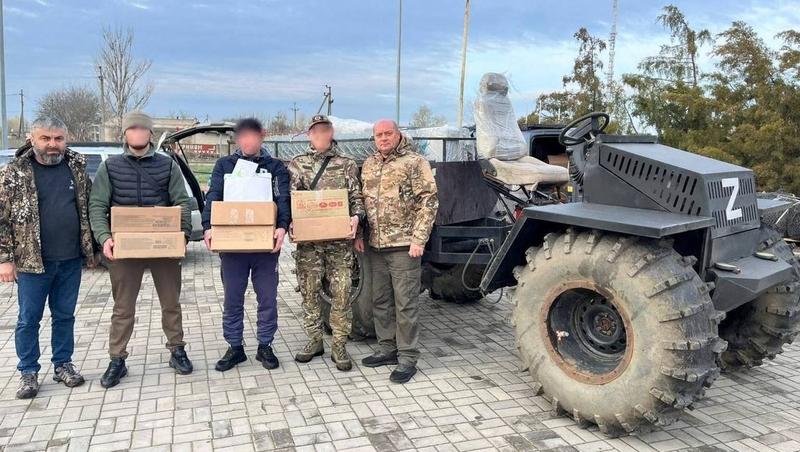 Самоходную машину, тёплую одежду, продукты отправили бойцам СВО со Ставрополья