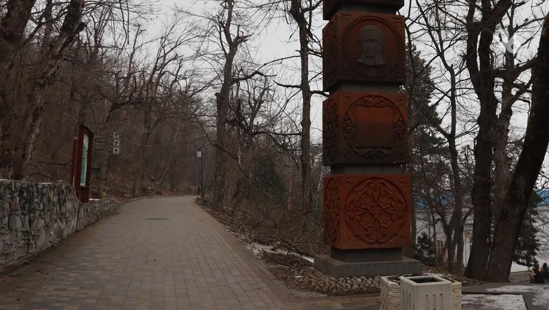 Шлагбаум, реагирующий на смену погоды, установят в Курортном парке Железноводска