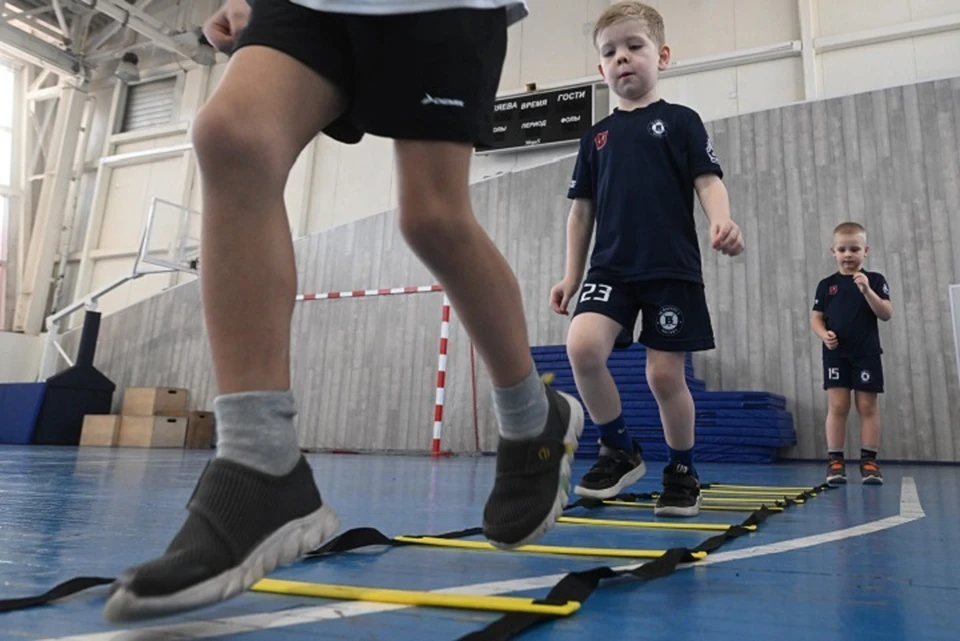 Тренеры спортшкол могут получить миллион рублей при переезде в сёла Ставрополья0