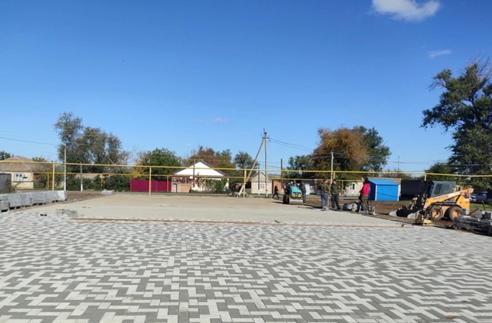 В ауле на Ставрополье по инициативе местных жителей обустраивают новый сквер0