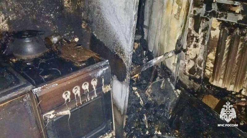 В Невинномысске сгорела кухня в многоквартирном доме