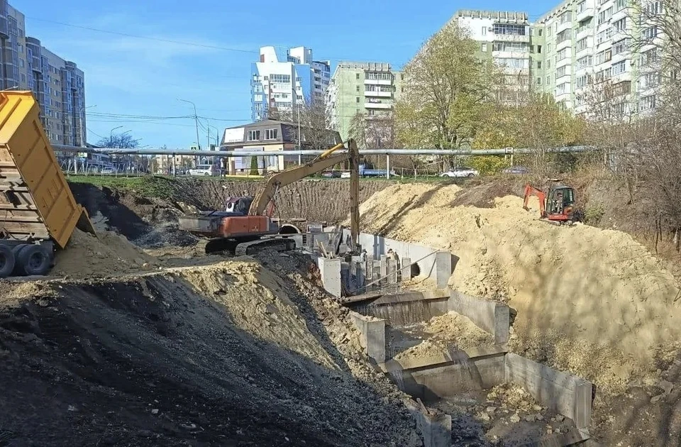В Ставрополе завершают ремонт дождевой канализации на улице Космонавтов0