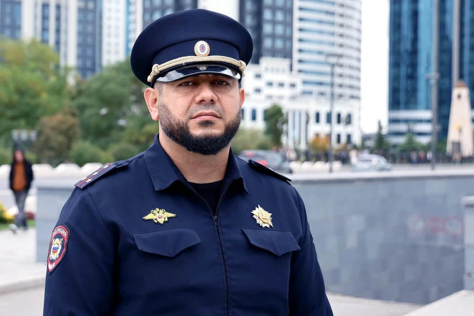 Во всероссийском конкурсе «Народный участковый» победил полицейский из Чечни0