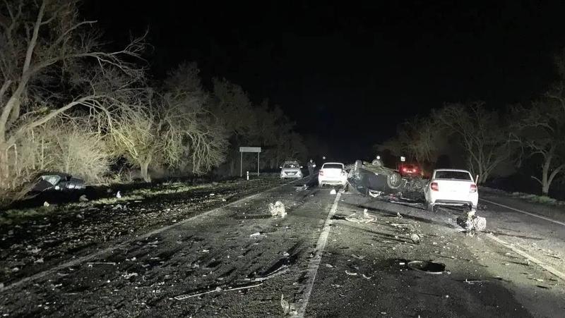Водитель легковушки погиб в тройном ДТП на трассе Ставрополья
