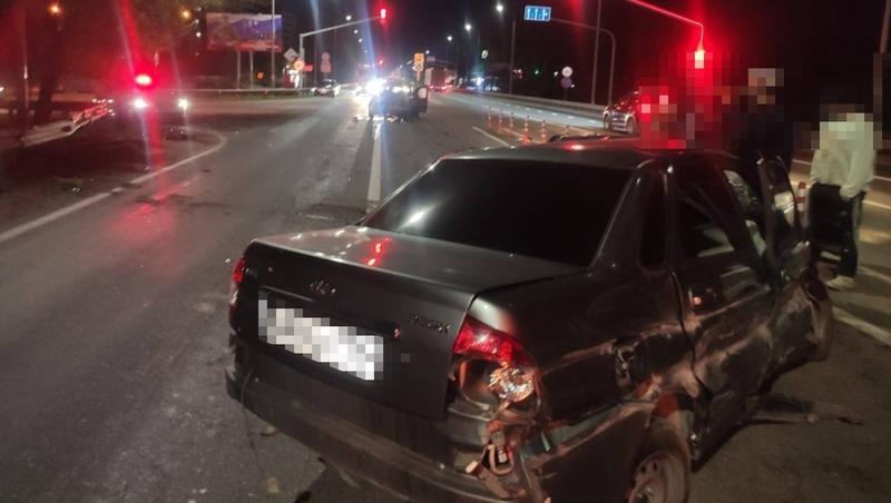 Водителя и 16-летнего пассажира доставили в больницу после ДТП на Ставрополье