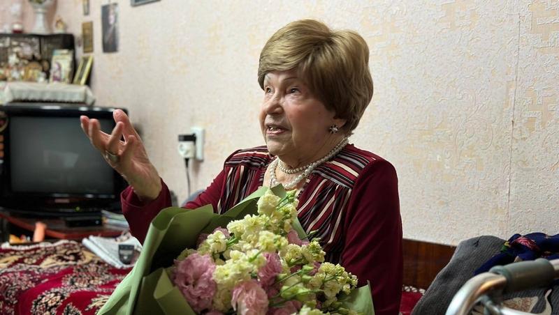 100-летняя пенсионерка со Ставрополья передала новогодний груз бойцам СВО