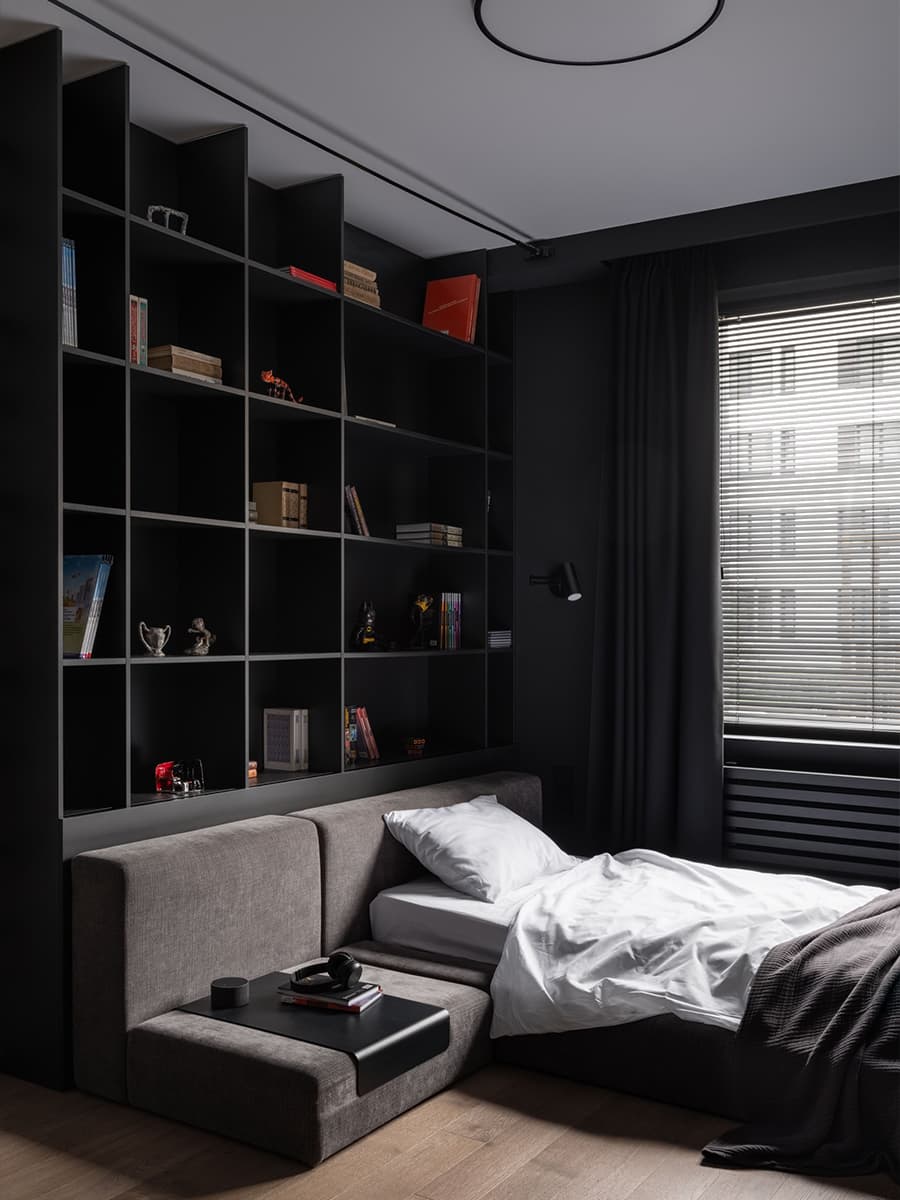 Обволакивающе-темный интерьер квартиры с двумя детскими спальнями — проект Юлии Комиссаровой