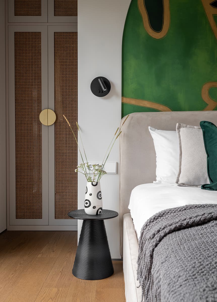 Авторские панно и природные цвета в интерьере загородного дома — проект Анастасии Давиденко