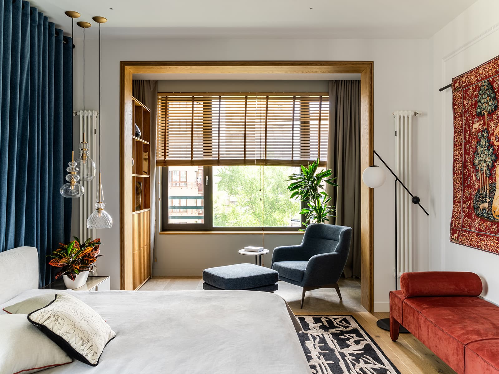 Дух «дома коллекционера» в интерьере квартиры для взыскательного заказчика — проект Александра Сенчугова