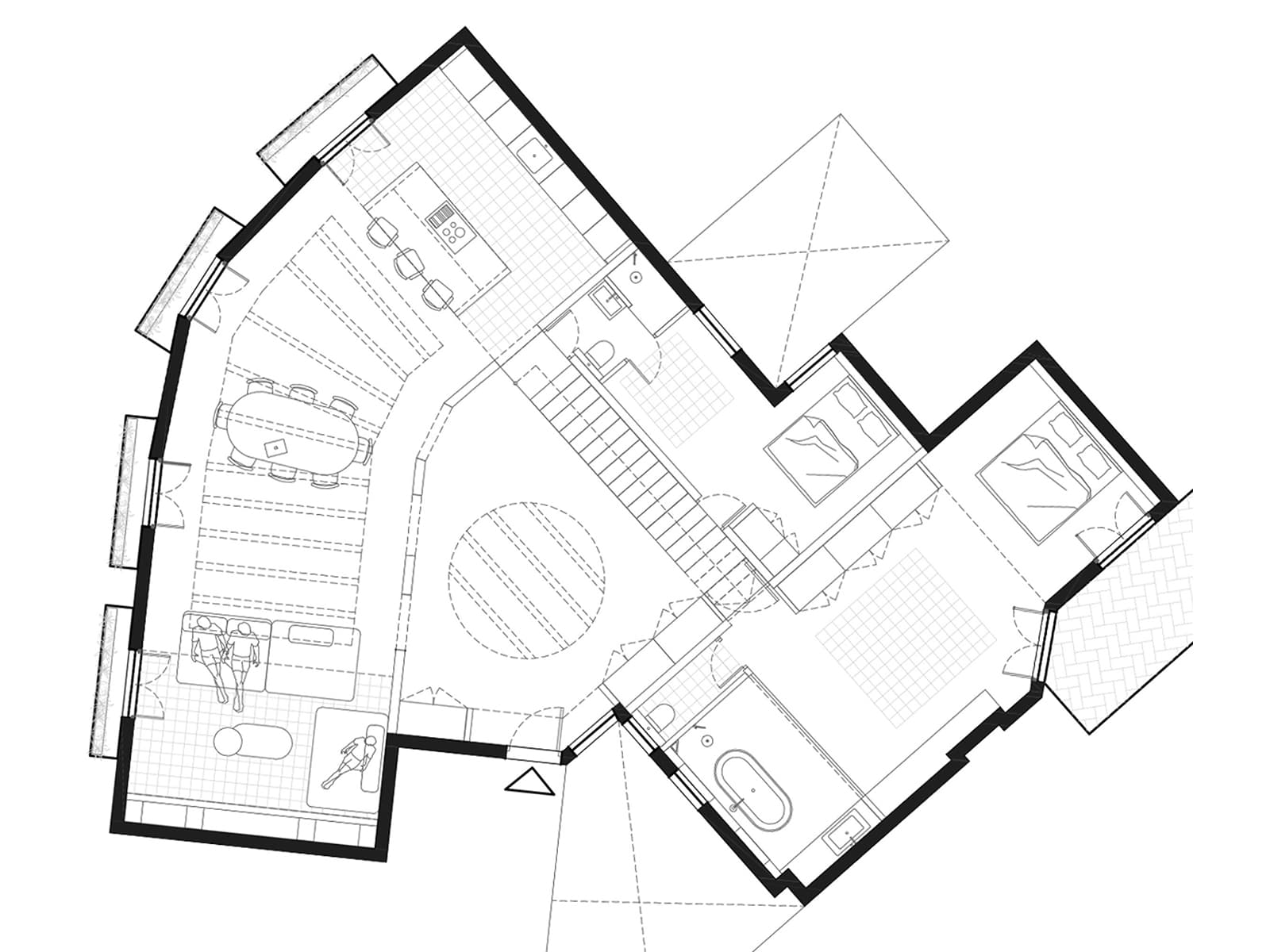 Открытый рельеф потолка в интерьере квартиры в Барселоне — проект Cometa Architects