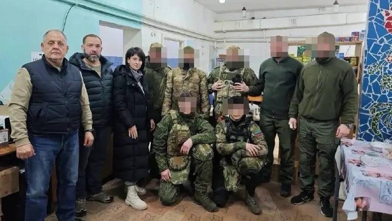 Делегация со Ставрополья доставила посылки в госпиталь в Луганске