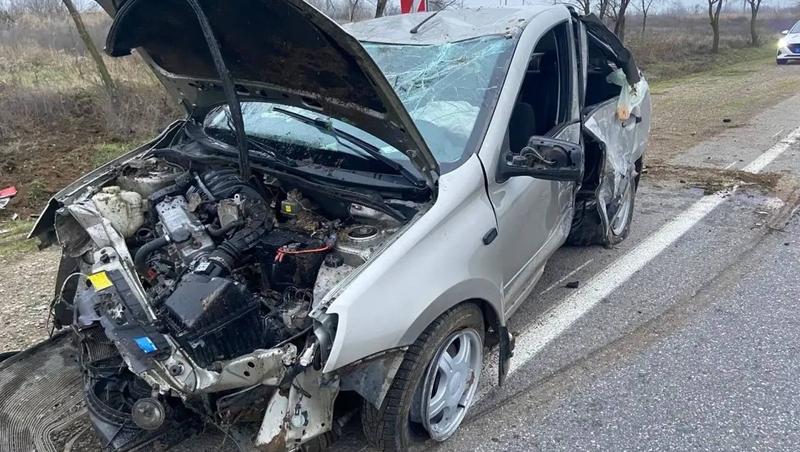 Два жителя Краснодарского края попали в больницу после аварии на Ставрополье
