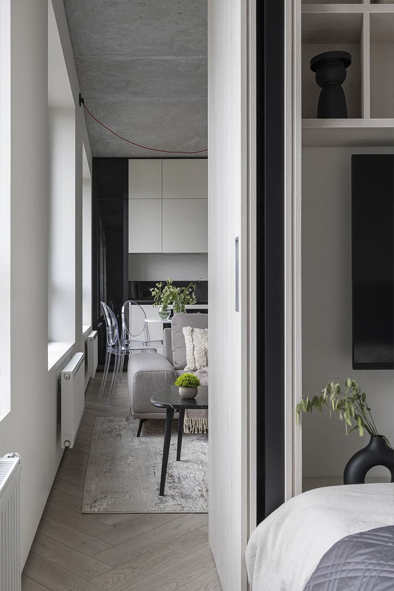 Шкаф-трансформер и стеклоблоки в интерьере инвестиционной квартиры — проект Елены Потемкиной