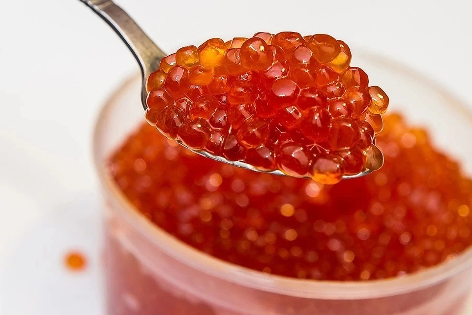 Гастроэнтеролог Кашух: красную икру можно замораживать на полгода0
