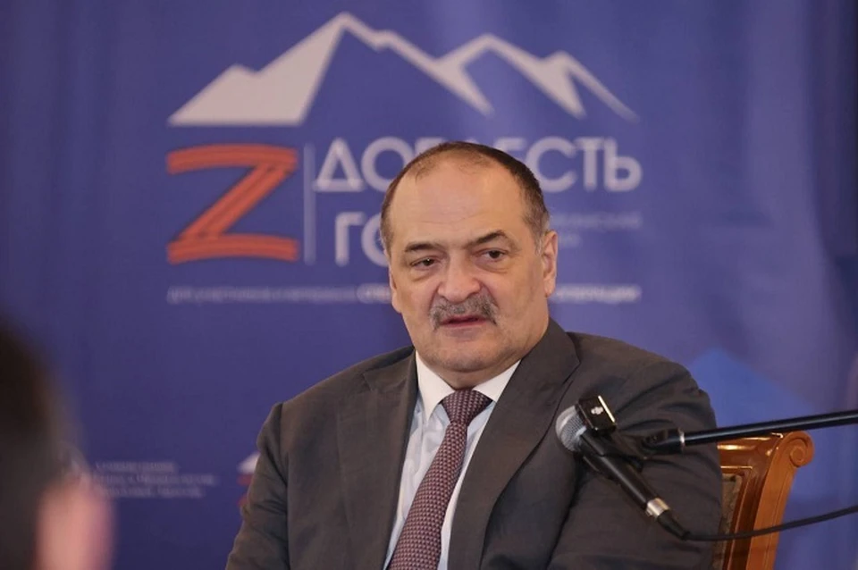 Глава Дагестана встретился с участниками программы «Доблесть гор»0