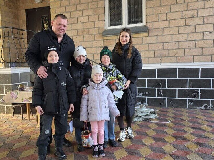 Глава Предгорного округа исполнил новогоднюю мечту троих детей из поселка Пятигорский