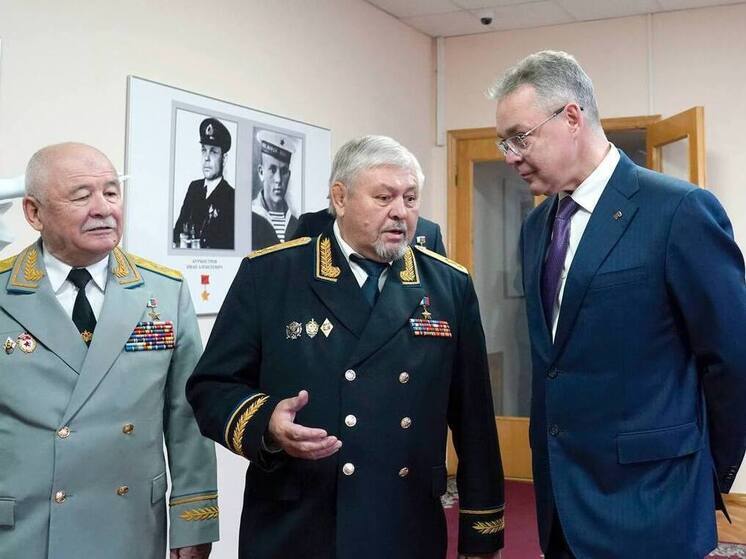  Губернатор Ставрополья встретился с Героями России в канун Дня Героев Отечества