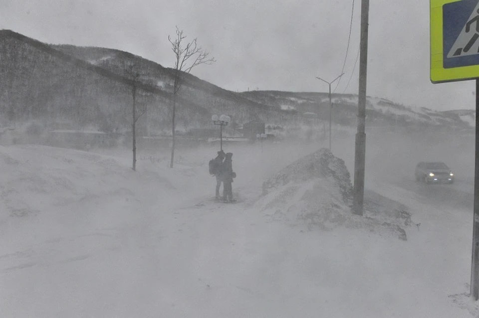 Из-за непогоды 15 населенных пунктов остались без электричества на Ставрополье0