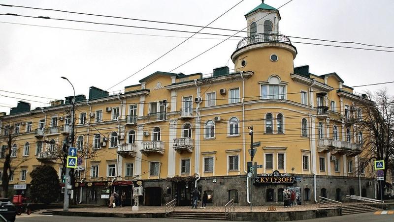 Капремонт фасада здания первой на Кавказе женской гимназии проведут в Ставрополе