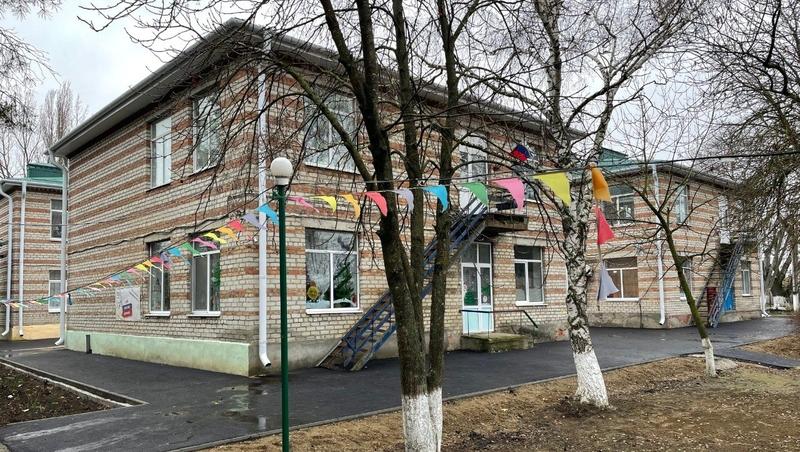 Крышу детского сада отремонтировали в Зеленокумске