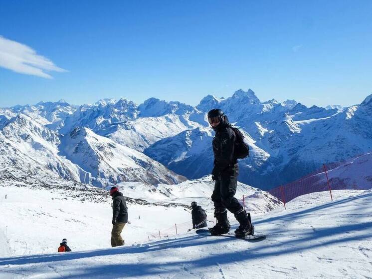 На Эльбрусе запустили новую зону для катания