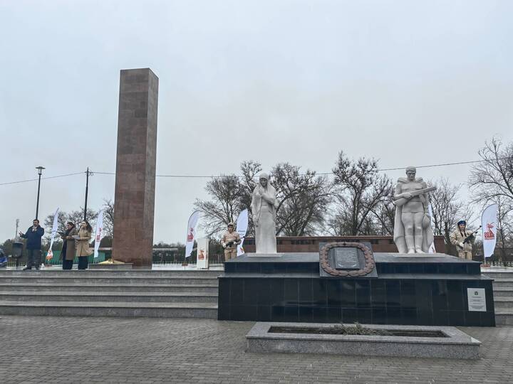 На отреставрированном мемориале в ставропольском селе Эдиссия зажгли Вечный огонь  Ставрополь (Кавказ)1