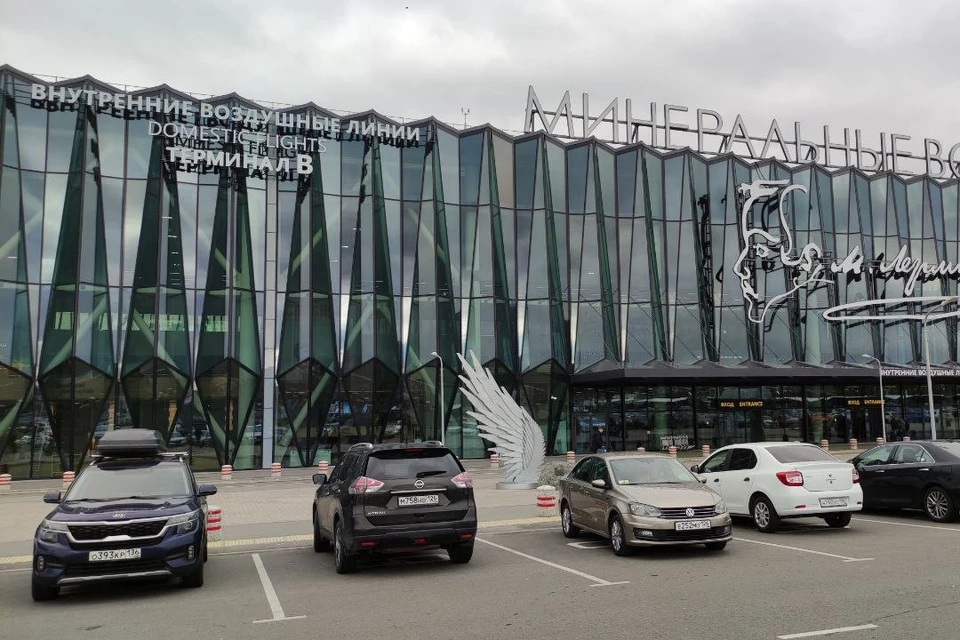 Ограничения на полеты сняли в аэропорту Минвод0