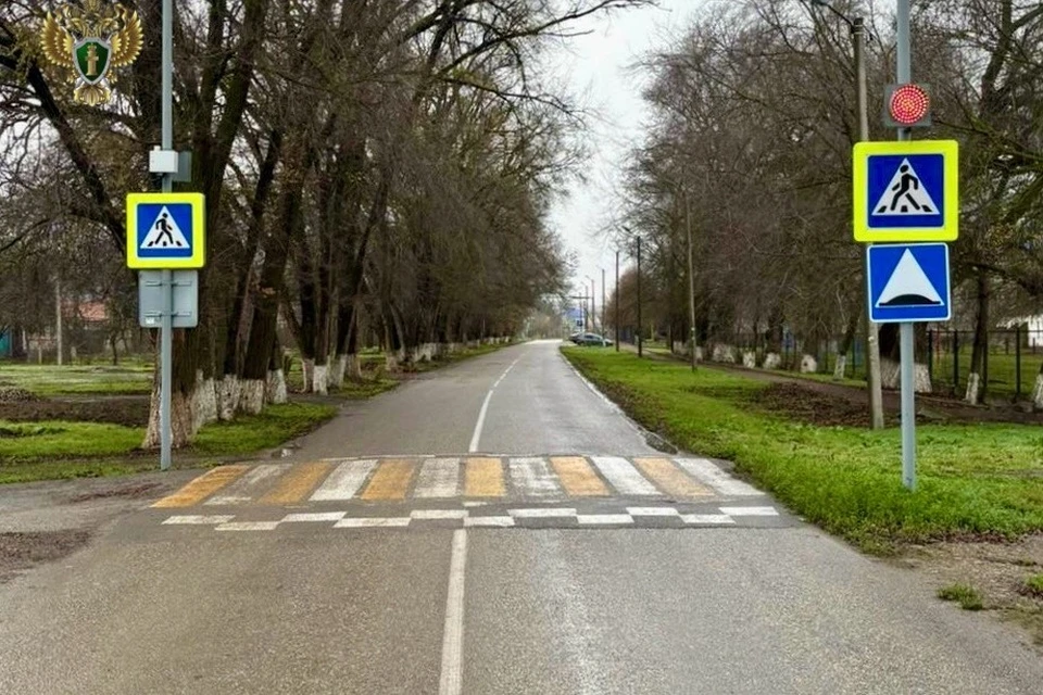По требованию прокуратуры возле школы на Ставрополье установили светофор0