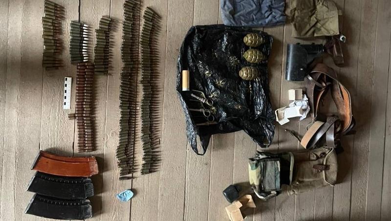 Полиция Ингушетии нашла на чердаке покойника патроны и части гранат