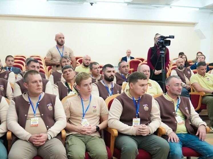 Сергей Меняйло встретился с участниками программы «Доблесть Осетии»