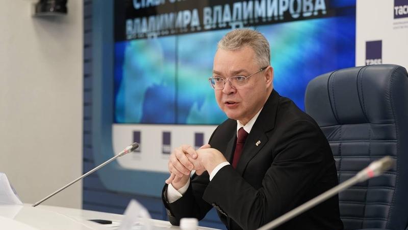 Ставрополье помогает ремонтировать дороги в Антраците ЛНР — губернатор