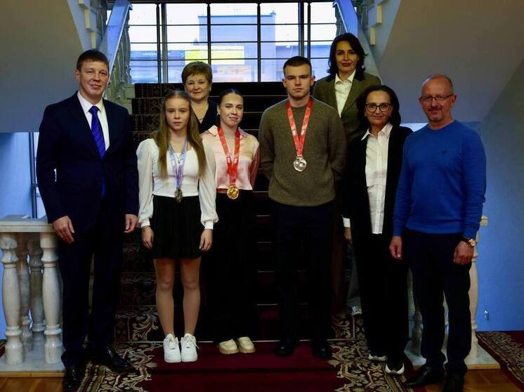 Ставропольские акробаты триумфально выступили на чемпионате и Кубке мира