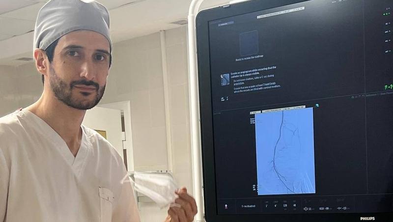 Уникальную операцию по спасению артерий ноги провели в Дагестане