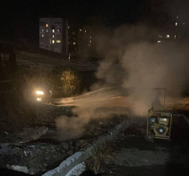 В Кисловодске продолжают устранять аварию на теплосетях