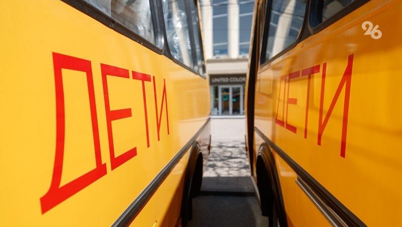 В Кочубеевском округе держат на контроле подвоз детей в школы после снегопада