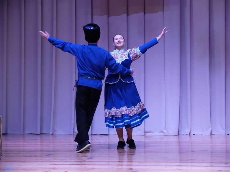 В Предгорье Ставропольского края выбрали «Красу казачью - 2025»