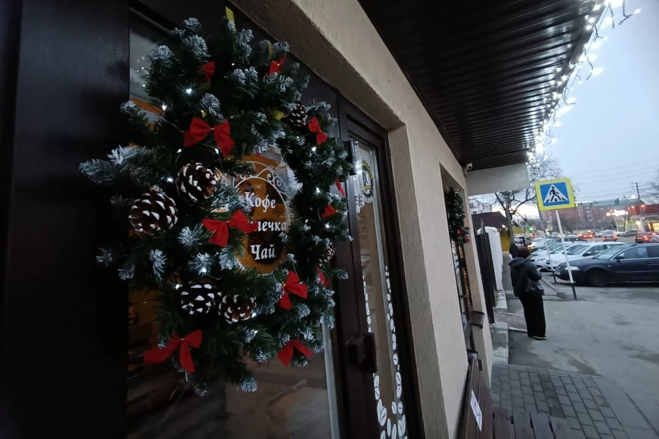 В Предгорном округе стартовал конкурс на лучшее новогоднее оформление магазинов0