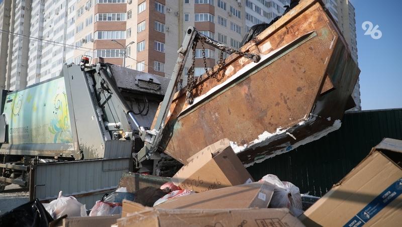 В селе Степновского округа обеспечили доступ спецмашине для вывоза ТКО
