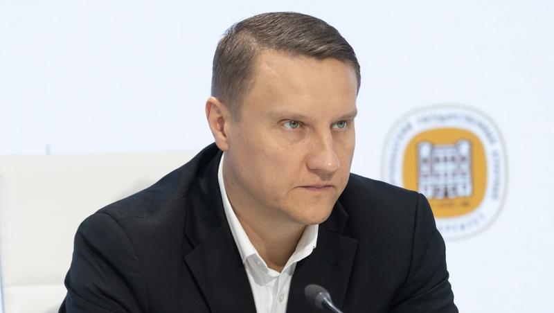 В случае происшествия из-за непогоды ставропольцы могут обратиться в службу 112