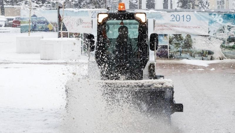 В Ставрополе к зиме подготовили 150 единиц уборочной техники
