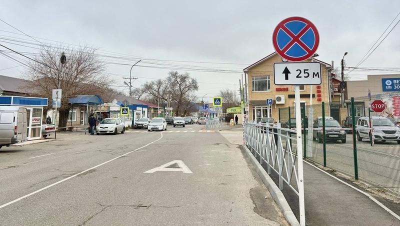 В Светлограде на одной из улиц по решению суда созданы новые дорожные объекты