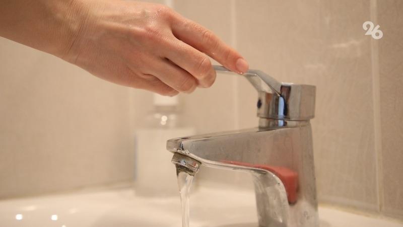Вода начала поступать в дома жителей Пятигорска после ремонта водовода