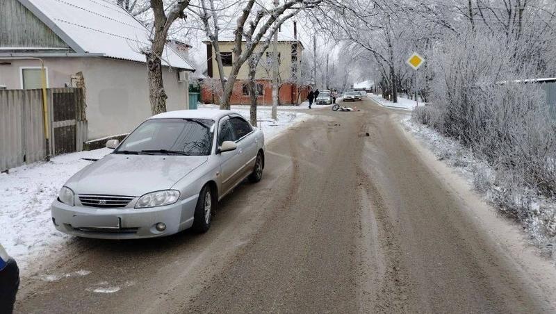 14-летняя водительница питбайка попала под колёса иномарки в Пятигорске