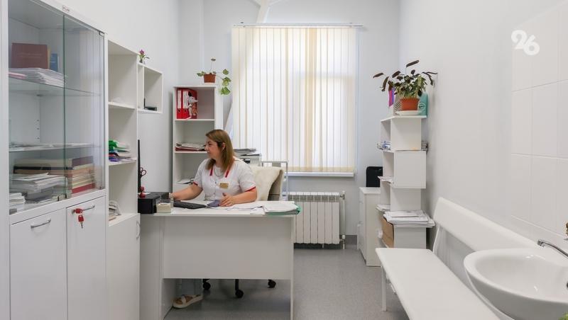 90 &laquo;земских&raquo; докторов и фельдшеров трудоустроили на Ставрополье по нацпроекту