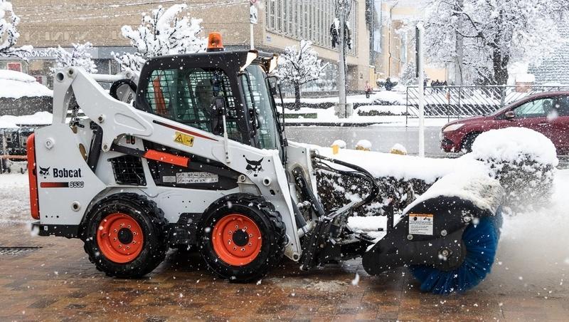 Автогидроподъёмник и измельчитель пополнили автопарк коммунальщиков Ставрополья