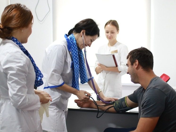 Более 100 тысяч жителей Ставрополья получили консультации выездных врачей