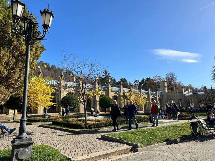 Более 20 тысяч туристов посетили бесплатные экскурсии по Кисловодску в 2025 году