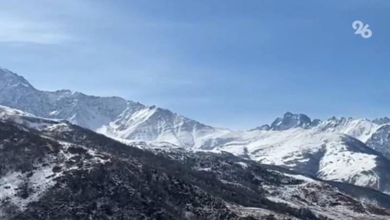 Две канатные дороги в Домбае закрыли из-за мокрого снега