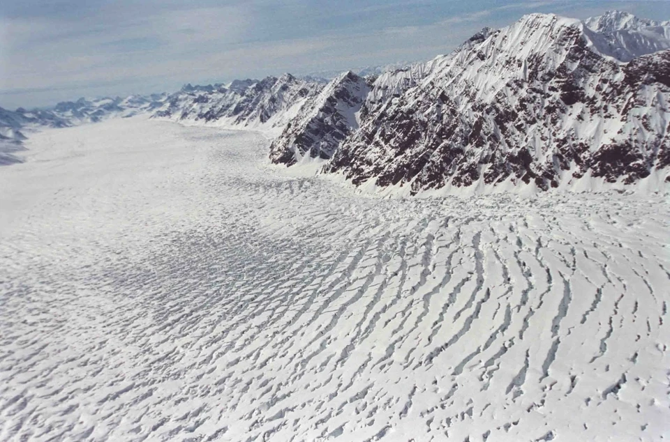 Экстренное предупреждение из-за лавиноопасности объявили в КБР на сутки0